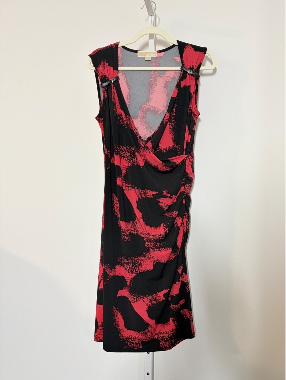 Michael Kors Women's Sleeveless Red and Black Patterned Dress Size Large